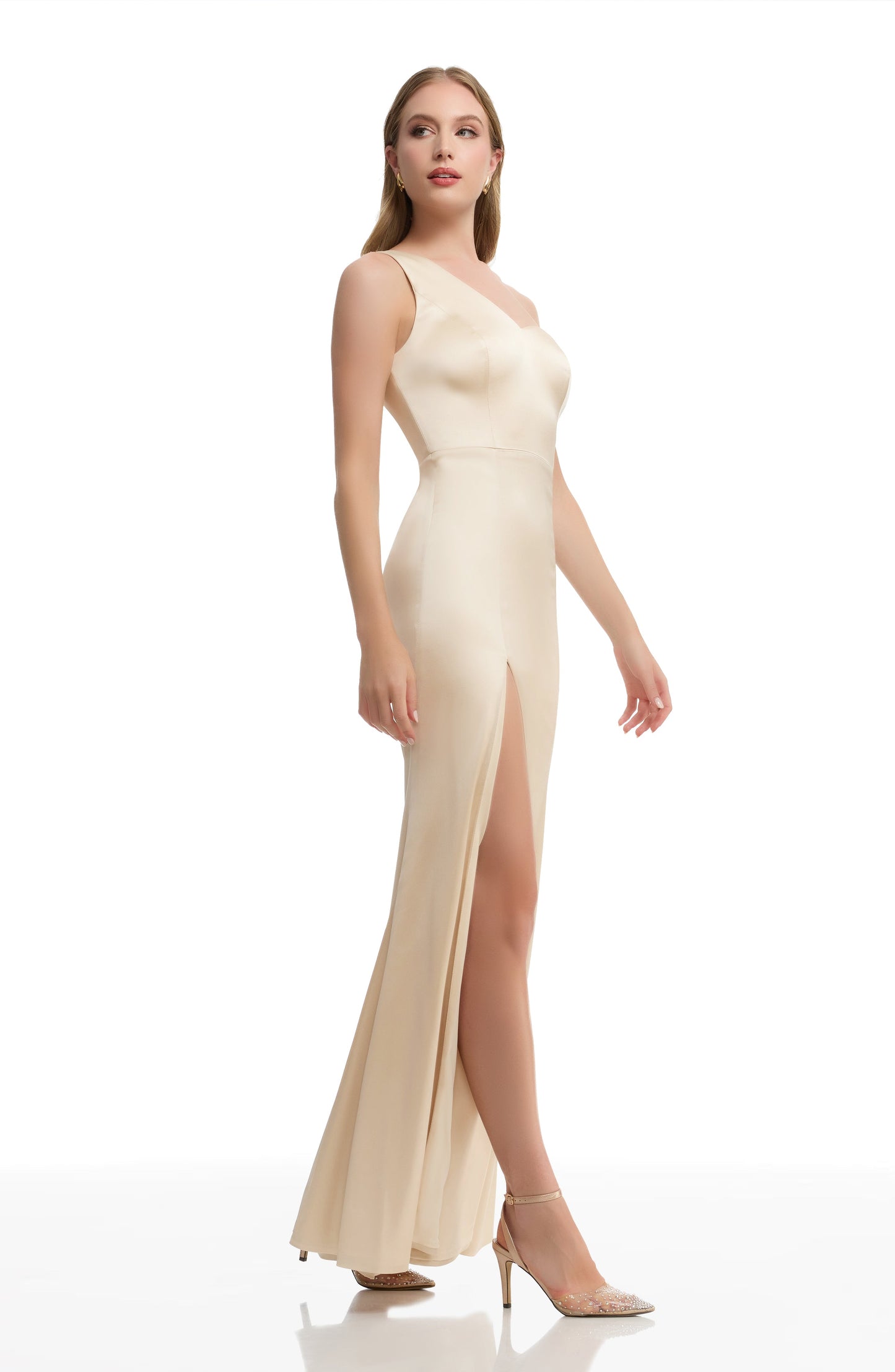Magdalynn Gown